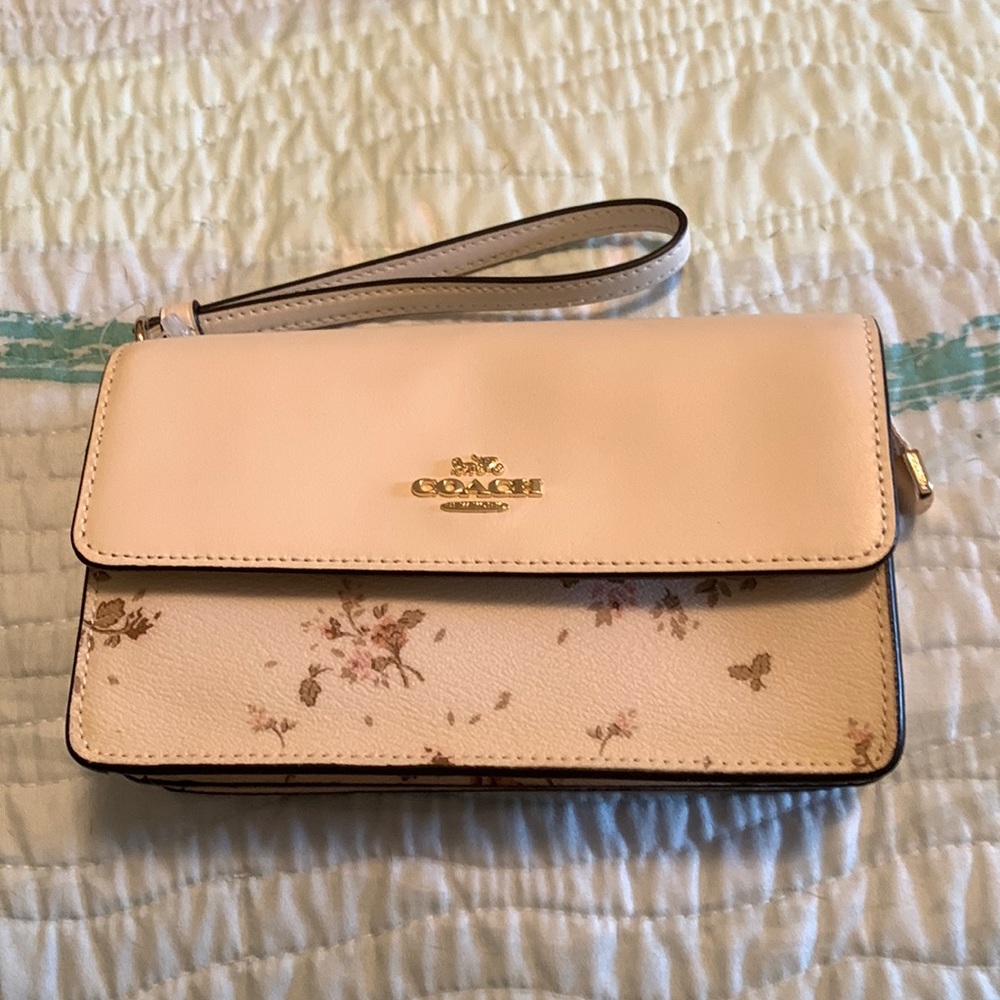 Coach double wristlet. NWT